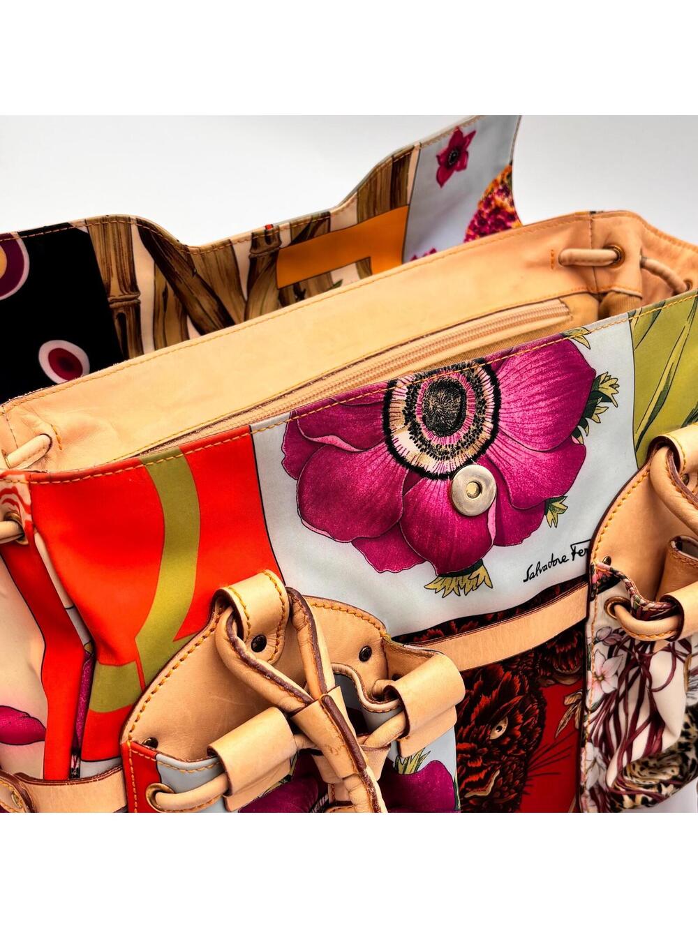 Salvatore Ferragamo Floral Print Multi Pocket Tote Bag - Picture 5 of 11